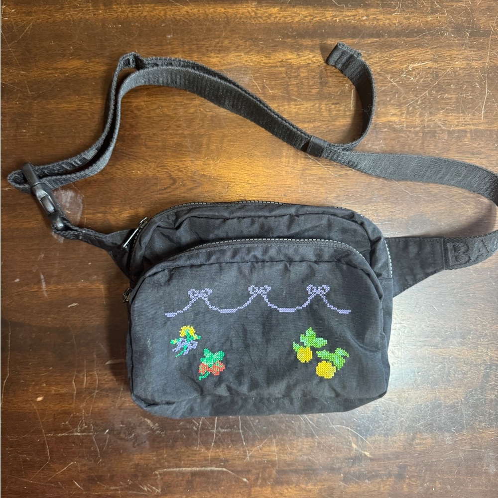 baggu cross stitch fanny pack